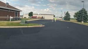 Best Driveway Grading and Leveling  in Barbourville, KY